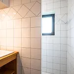 Apartment 4 - La Bruyere *