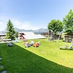 4 - La Bruyere Apartment *